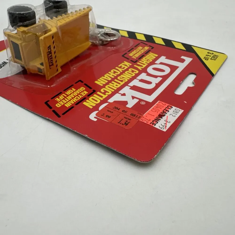 1998 Tonka Mighty Construction Dump Truck Detachable Keychain - NEW